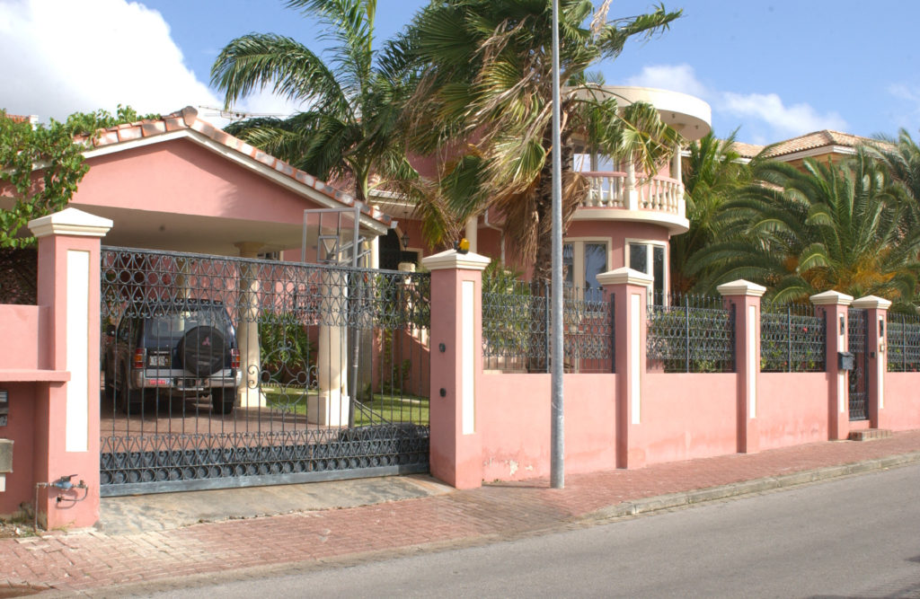 kas di Armand dono di Dovester